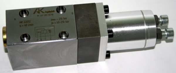 Speicherladeventil CETOP NG06 -B-; 60 bis 210 bar